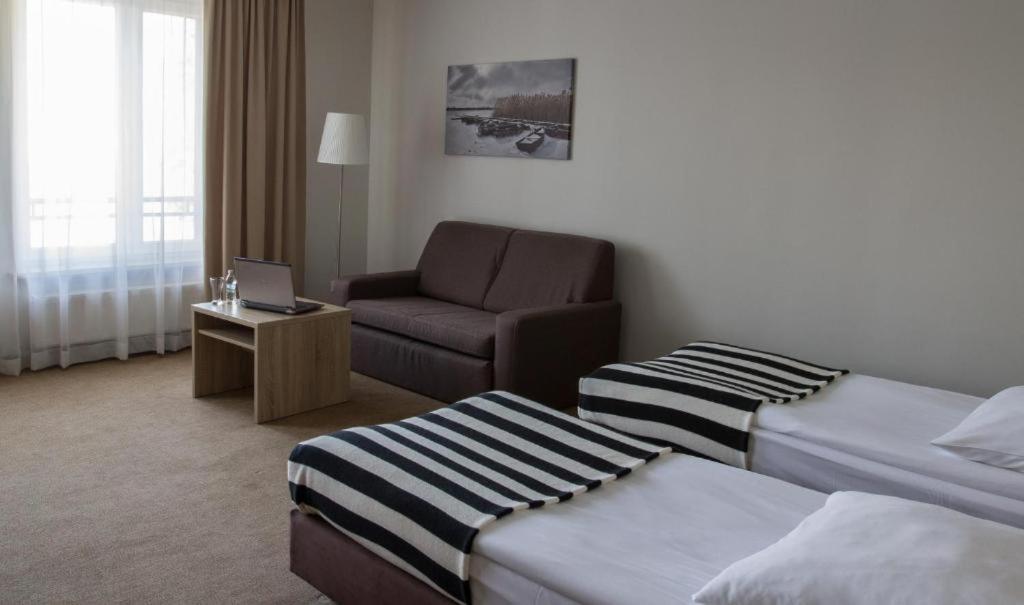 אילאווה Hotel Port 110 מראה חיצוני תמונה