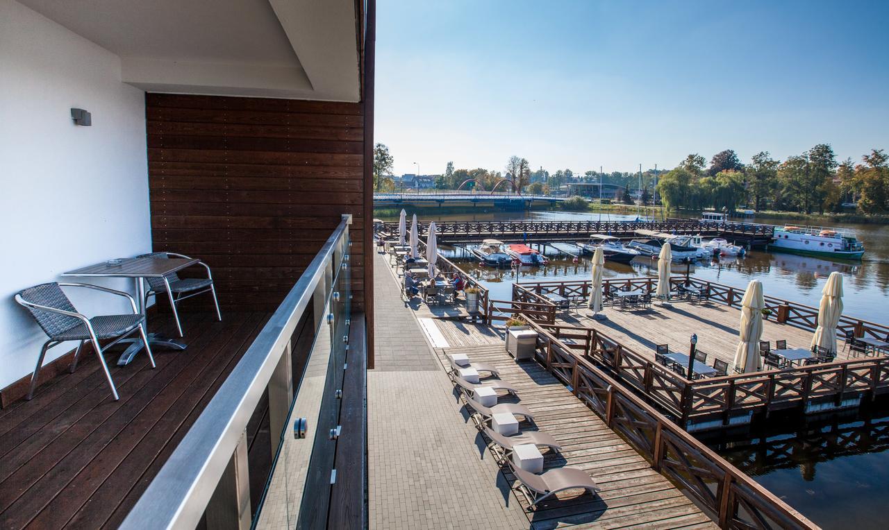 אילאווה Hotel Port 110 מראה חיצוני תמונה